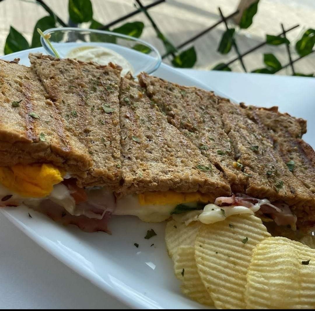 Tosta mista pão rústico